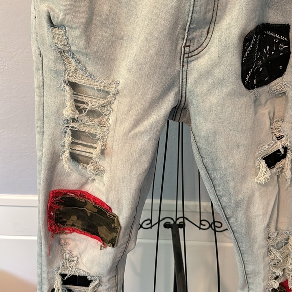 Crysp Harvey 2.0 Light Blue Denim Jeans - Picture 4 of 7